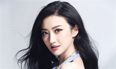 Jing Tian Sexy Bikini Feet Pictures One Of The Hot Chinese Actress