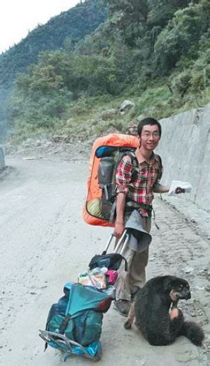 Hu Jian Is On His Way Trekking To Tibet In 2014 With A