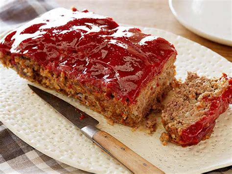 Full recipe ingredients/instructions are available in the recipe card at the bottom of the post. Mom's Meatloaf Recipe | Food Network