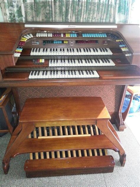 Thomas Trianon 6820 Organ And Bench In Gillingham Kent Gumtree