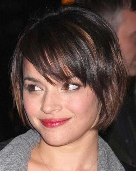 Eye Catching Bob Haircuts For Round Faces Short