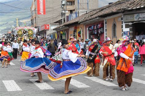Calendar with Festivities and traditions of Ecuador