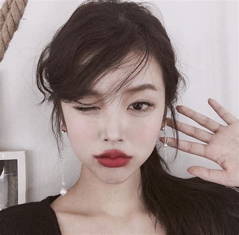 da yommmi 🍁🍁 makeup lips girls ulzzang beautiful pretty asian hair beauty pretty