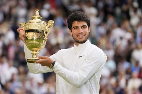 El campeón de Wimbledon Carlos Alcaraz gana el thriller pero dice que