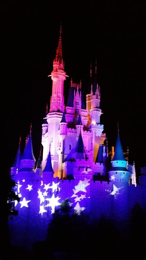 Cinderellas Castle Lit Up For Independence Day Disney World Trip