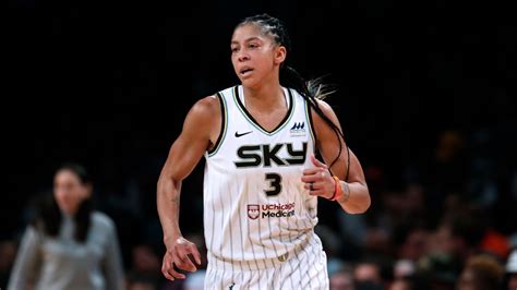 Aces Sign Candace Parker Boost Depth With Alysha Clark Espn