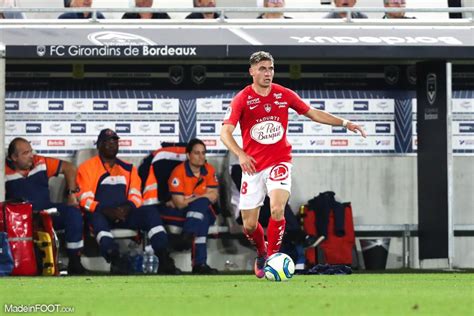 Between an overloaded calendar, poorly defined tv rights. Brest - Un groupe de 18 pour la réception de l'OL