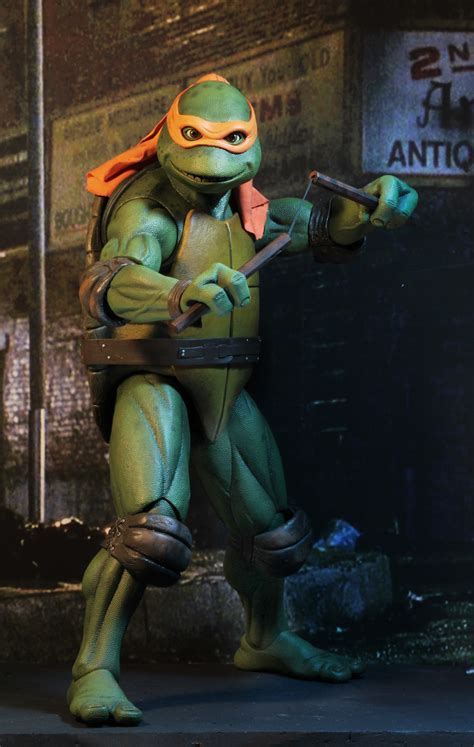 Neca tmnt 1990 movie ver. Teenage Mutant Ninja Turtles (1990 Movie) - 1/4 Scale ...