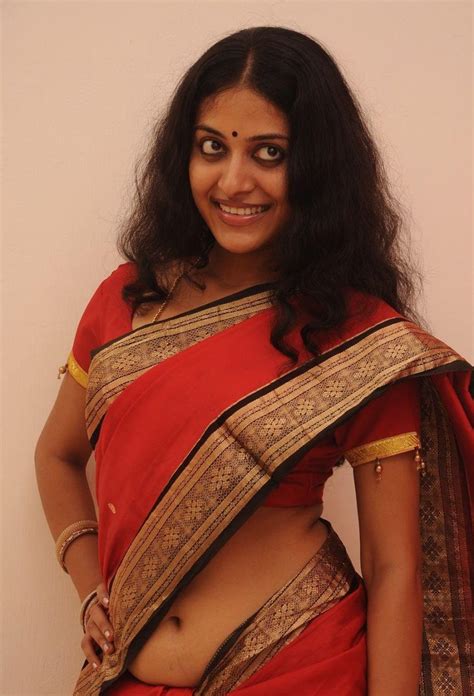 Cute And Glam Actress Malayalam Actress Navel Hip In Red Saree Kavitha Nair