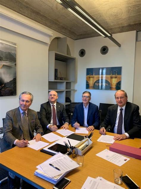 2,50 km) via nizza 193, 10138 torino prestiti, cr, stipendio, di, banca, addebito, asti Banca di Asti acquisisce il 100% di Biver. Alla Fondazione ...