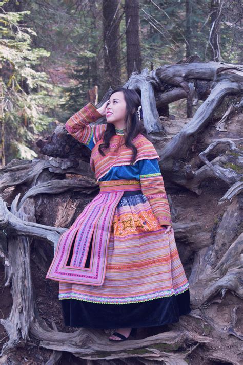 hmong-outfit-series-colorful-appliqué-flower-hmong-roses-and-wine