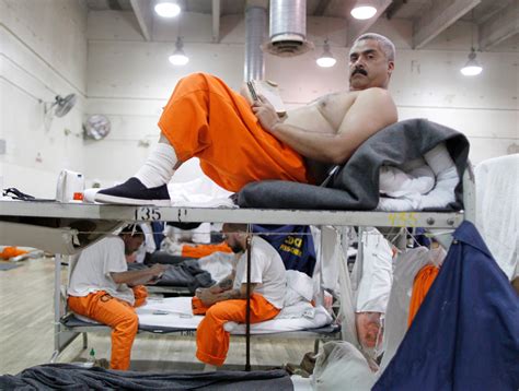 California Prisoners Launch The Largest Hunger Strike In State History Business Insider