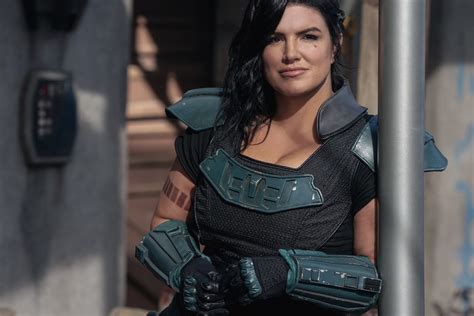 ‘the Mandalorian Fans Call For Disney To Fire Gina Carano Heres Why