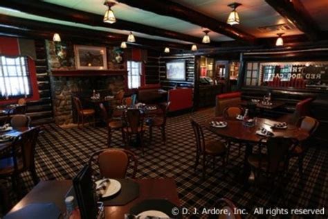 Top dog bar & grill. GK's Red Dog Tavern, Morristown - Restaurant Reviews ...