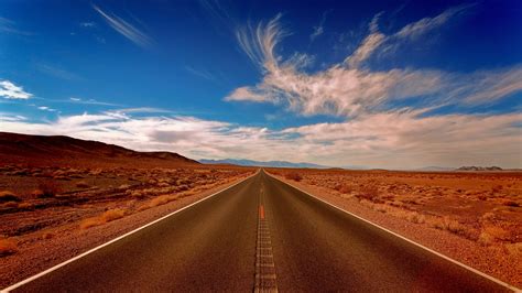 Desolate Highway Road Through The Desert Open Road And Open Sky 4k Hd