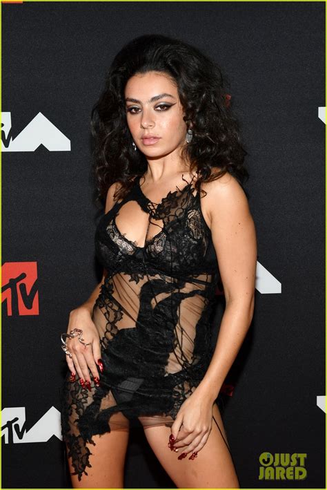 Charli Xcx Wears See Through Dress For Mtv Vmas Photo