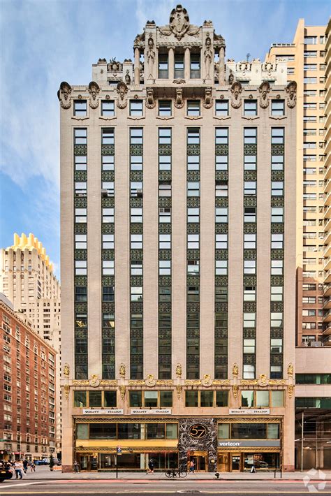 57 W 57th St New York Ny 10019 Officemedical For Lease Loopnet
