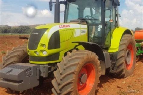 2017 Green Claas Arion 630c 4wd Tractors Tractors For Sale In Gauteng