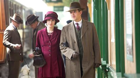 Downton Abbeys Michelle Dockery Looks Back At Mary And Matthews Romance
