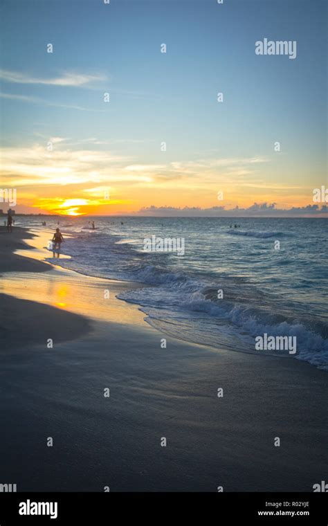 Sonnenuntergang In Varadero Eine Atemberaubende Beach Resort