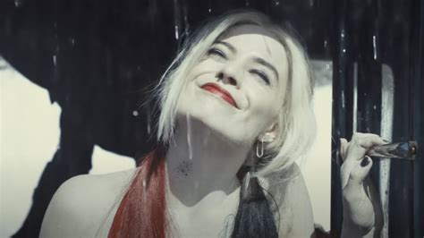 The Actual Lip Color Margot Robbie Wears As Harley Quinn In The Suicide Squad