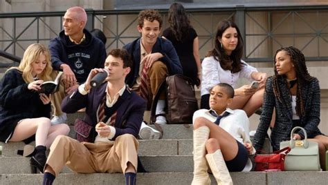 Gossip Girl Reboots Features Original Cast Member Cameos