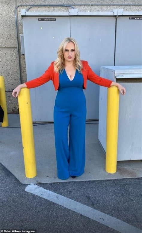 Rebel Wilson Shows Off Her Slender Physique As Its Revealed She Did A Lot On Her Own Readsector