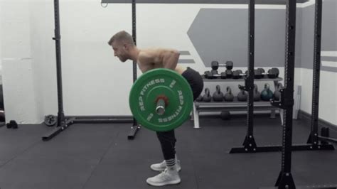 Pendlay Row Vs Barbell Row Which Is Best For Strength And Hypertrophy Barbend