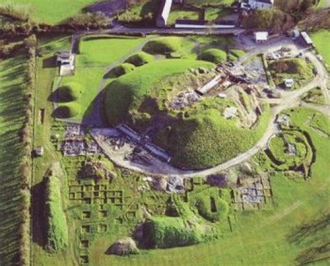 Newgrange The Mysterious 5000 Year Old Irish Temple Tomb Ancient