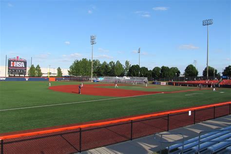 Illinois Baseball And Softball Will Have No Fans This Season The