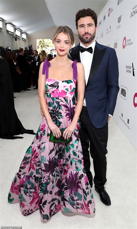 Heidi Klum And Adriana Lima Attend Elton Johns Oscars