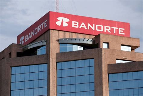 ¿Tienes créditos con Banorte? Te los pueden diferir por 4 meses - Alto
