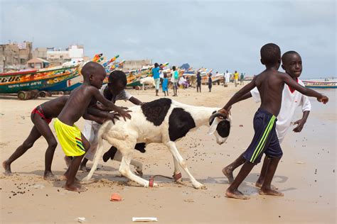 Street Photography In Dakar Senegal — Geraint Rowland Photography