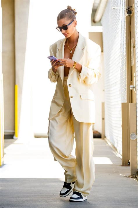 how to style the oversized blazer like hailey bieber and other it girls vogue india