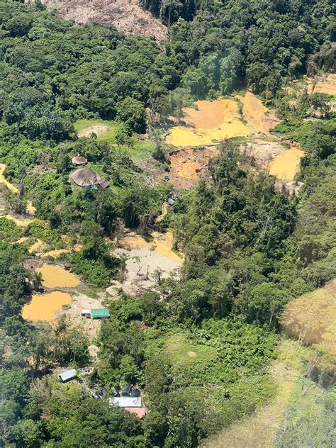 Jovem indígena é morto a tiros após ataque de garimpeiros na Terra