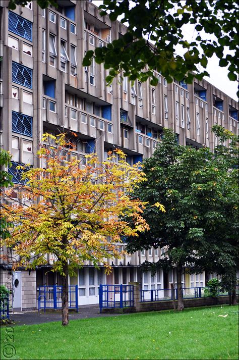 Robin hood gardens to be demolished 26 mar 2012. Robin Hood Gardens, V | Arch. Alison and Peter Smithson ...