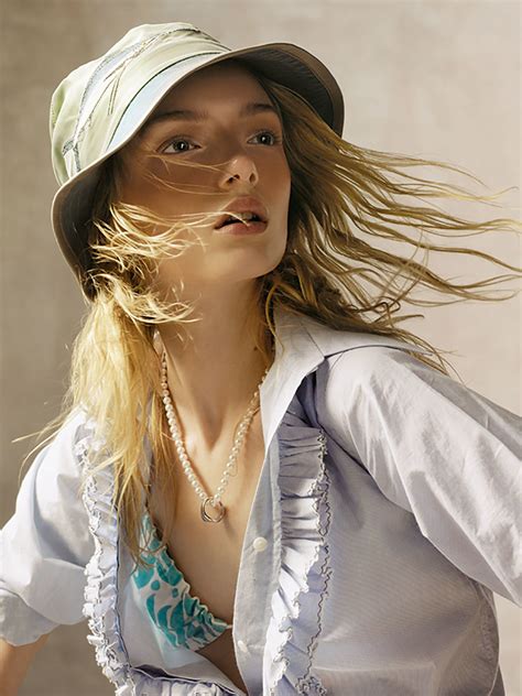 Lily Donaldson Turns 30 See The Supermodels Best In Vogue Lily
