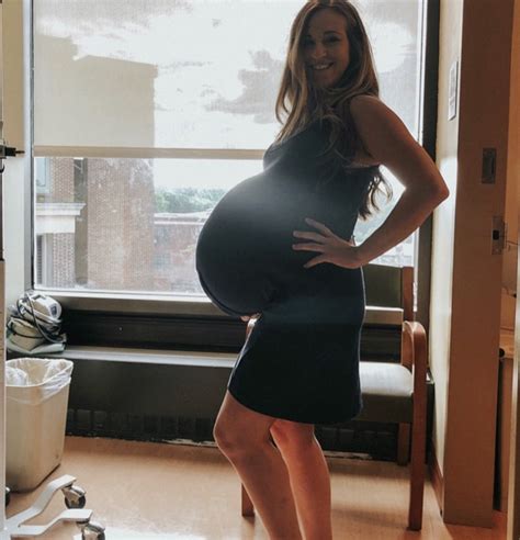The Before After Pregnancy Photos Of The Quadruplet Mom Are Stunning
