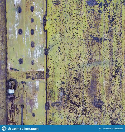 Old Metal Door With Peeling Green Paint Rusty Metal Surface Stock