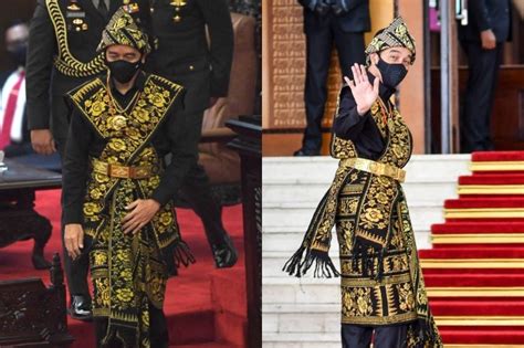 Check spelling or type a new query. Jokowi Terlihat Berkarisma dan Gagah Memakai Baju Adat ...