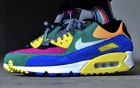 The Nike Air Max 90 Viotech 20 Pays Homage To A Classic Colorway