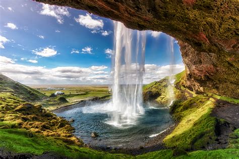 4 Must See Places In Iceland Bungalo