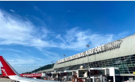 Malaysia mempunyai rangkaian lapangan terbang domestik dan antarabangsa yang menghubungkan penduduk tempatan dan juga pelawat dari dalam dan juga luar negara. Najib gesa kerajaan, SPRM siasat projek pembesaran ...