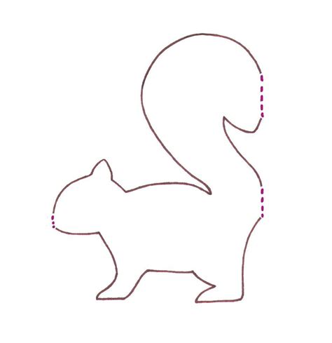 Wegen des heißen und trockenen sommers finden sie weniger nüsse. Eichhörnchen basteln: Herbstdeko mit Kindern im ...