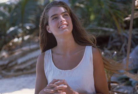 What Is Brooke Shields Net Worth And How Old Is She The Us Sun
