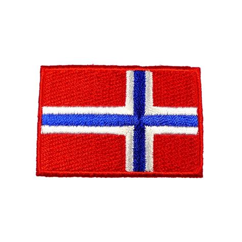 Or, related to old norse flaga (stone slab), referring to the shape. Tøymerker norsk flagg | Perlehuset nettbutikk alt i ...