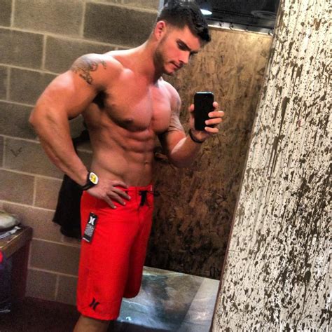 colin wayne fitness model and athlete shirtless men guy selfies mens gym short