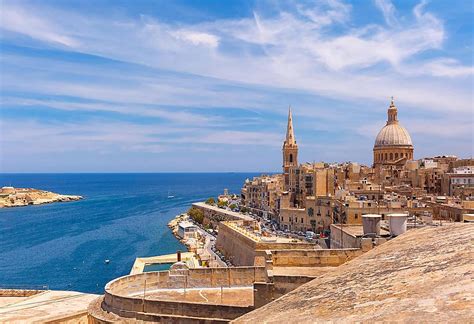 Fancy A Malta Visit Heres The Sun S Guide To The Tiny Capital Of