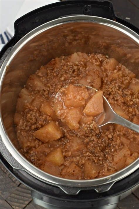 This does not include the time for it to come up to pressure or the time for natural release. Easy Instant Pot Apple Crisp is made in minutes ...