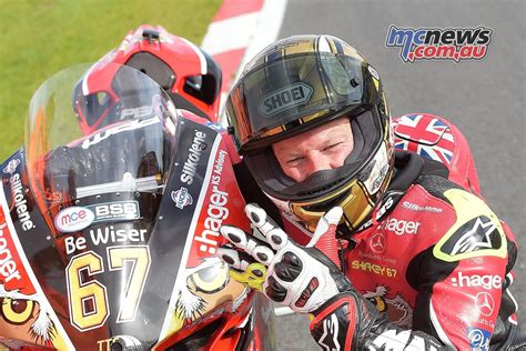 Shane Byrne Two More Years With Be Wiser Ducati Mcnews